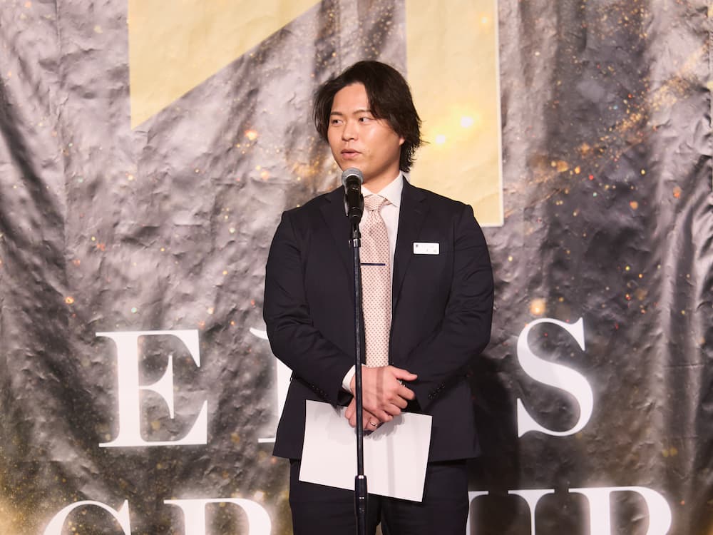 「1位になれると思っていなかった」ブレンダ茨木・大城が営業本数部門1位を受賞